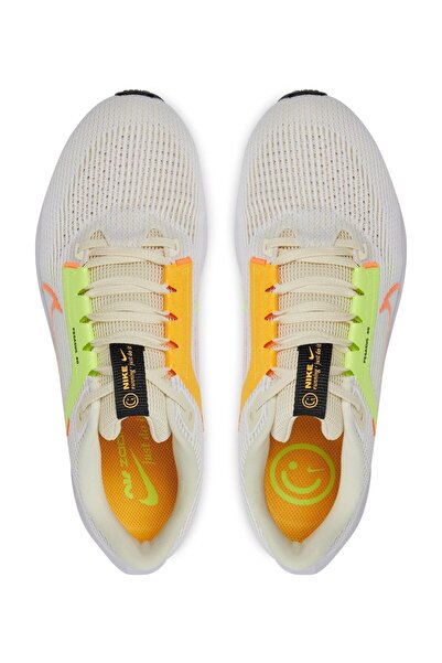 Nike Béžová barva pro dospělé běžecké boty