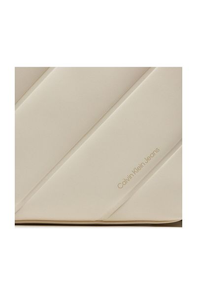 Calvin Klein Micro EW Tote22 - Detachable Smart Cardigan Bag