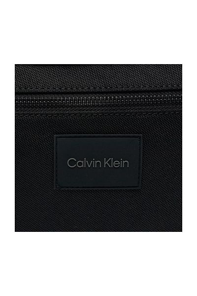 Calvin Klein حقيبة كمبيوتر محمول عن بعد