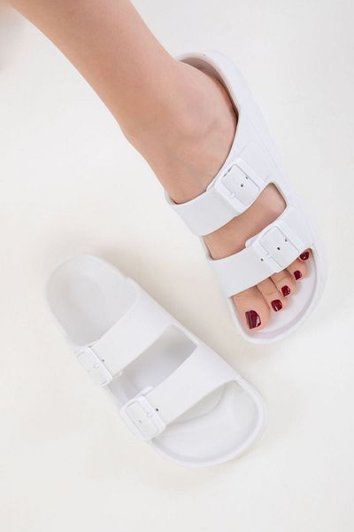 SOHO Weiße Unisex-Hausschuhe 16179