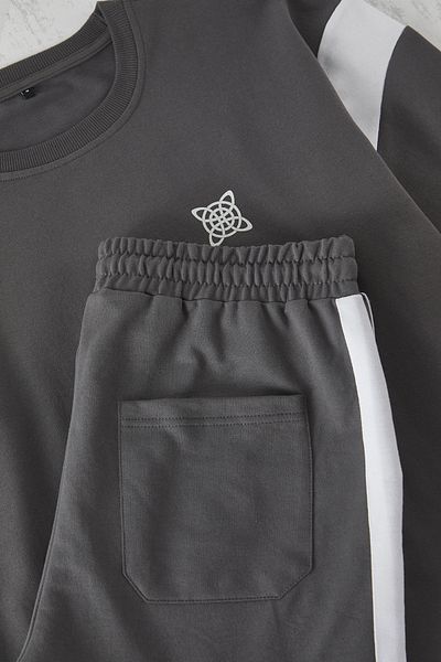 Trendyol Collection Σετ φόρμας Anthracite Oversize - Κανονική λεπτομέρεια πάνελ TMNSS25EM00008