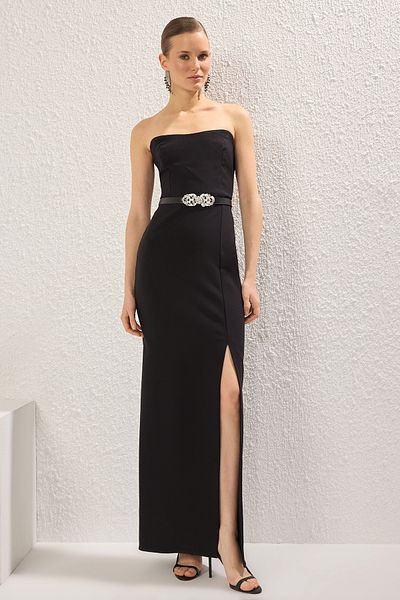 Trendyol Collection Μαύρο ίσιο ίσιο κόψιμο με ζώνη υφαντό Finike Maxi βραδινό φόρεμα & φόρεμα επιστροφής στο σπίτι