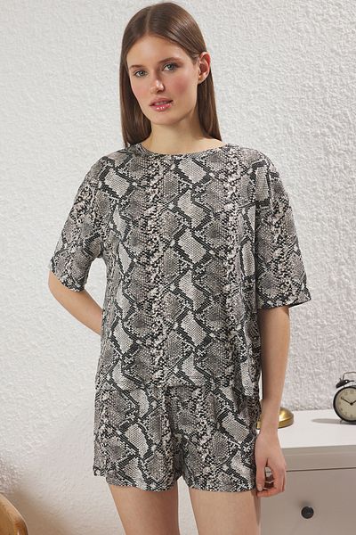 Trendyol Collection Black-Multicolored Snake Patterned Elastic Waist Pajama Set Thmss25Pt00291