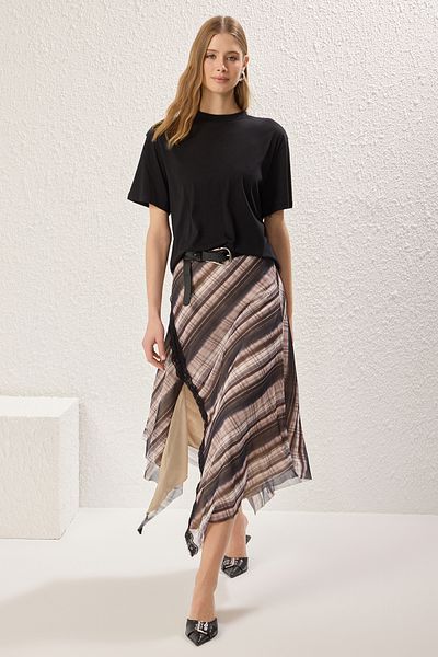 Trendyol Collection Brauner, karierter, gemusterter, dehnbarer Tüllrock mit Spitzendetail TWOSS25ET00067