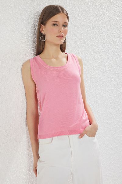Trendyol Collection Ροζ λαιμόκοψη Βασική λεπτή μπλούζα TWOSS25BZ00345