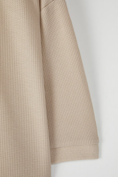 Trendyol Collection Texturált Polo Neck Oversize póló - TMNSS25PO00003