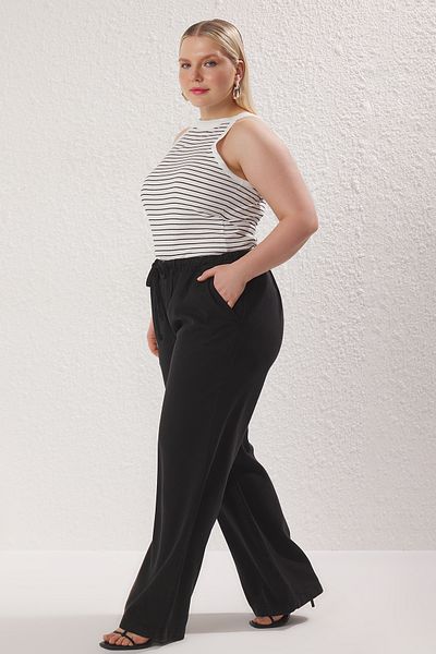Trendyol Curve Black High Waist Wide Tencel Leg Large Size Jeans Tbbss25Ar00038