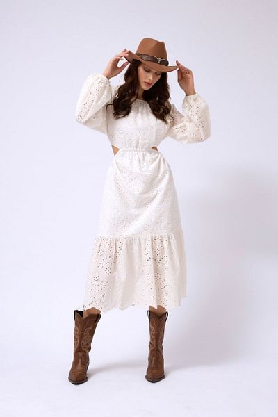 Kokosh moda Φόρεμα με κέντημα με χαμηλή πλάτη