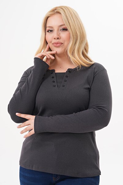 Siyezen Plus Size Double Button Detailed Cotton Lycra Basic Blouse