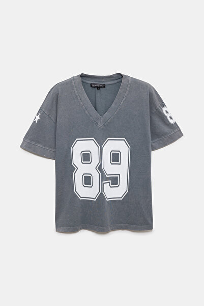 No Matter What V-Neck Printed T-shirt