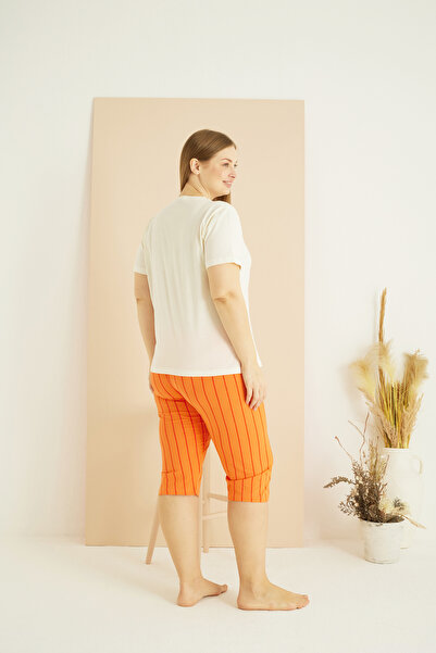 Siyah İnci Ecru Orange Patterned Curve Plus Size Oversize Cotton Capri Suit 25102710