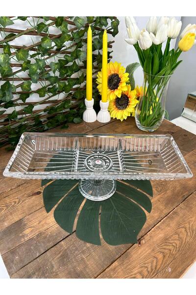 Linea ayaklı üç bölmeli sunumluk