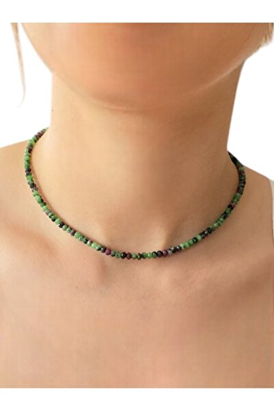 By Saadet Özkanlı Gerçek zümrüt kolye, gerçek izümrüt choker