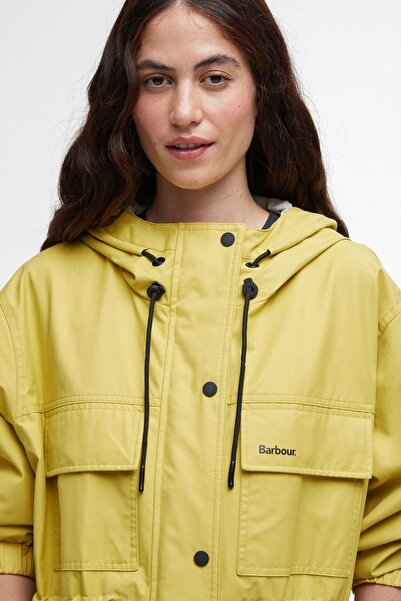 Barbour Evie Showerproof Parka GN32 Limeade