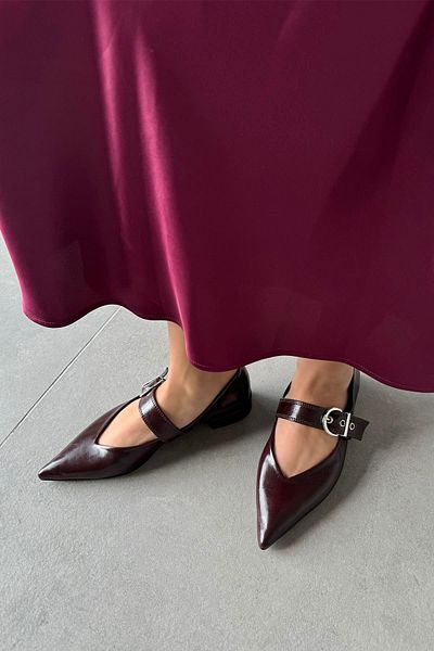 STRASWANS Women's Belt - Detailed with Wrinkled Leather Ballerina Claret Red