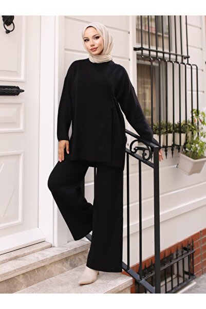 VAV Knitwear Set in Black - Cross Tie Shape