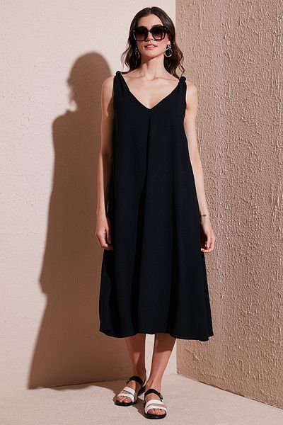 Lela Oversize Fit V-Neck Midi Length Basic Dress Dress 6788688