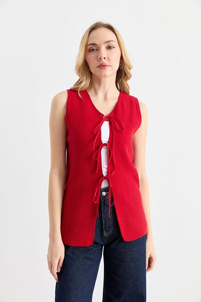 Qutu Butik 0154 Strick Vest with Lace