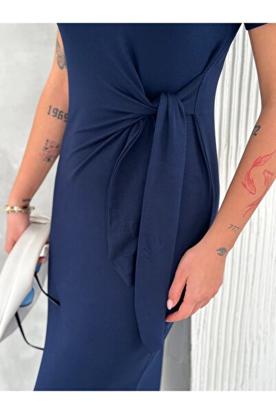 sportiness YUMUŞAK DOKU FİYONK DETAYLI MODAL KUMAŞ MİDİ ELBİSE