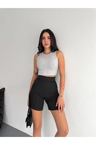 Zula Moda Kadın Arkadan Fermuar Detaylı Şehir Boy Şort