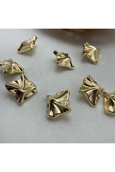 Bukle İplik Gold Color Plastic Metallized Shoes - Embossed and Padded (6 Pieces)