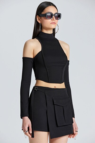 World Fashion Trends 1890 Μαύρη μπλούζα με φερμουάρ εκτός ώμων