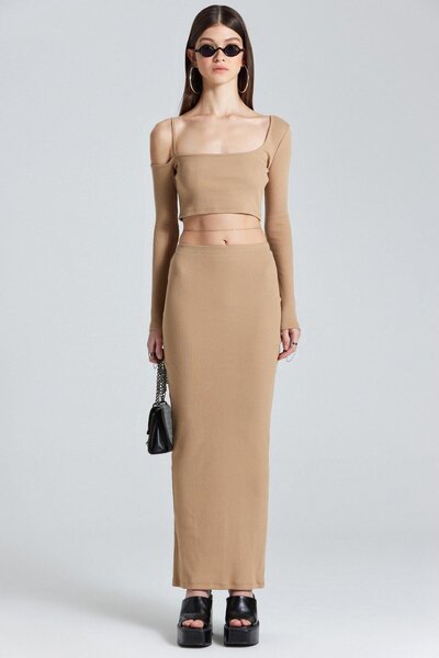World Fashion Trends 2406 Σετ μπεζ με μονό λουράκι