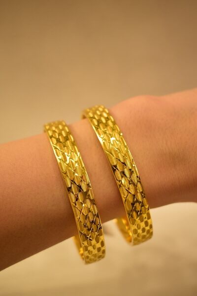 Yenigün Kuyumculuk Hediyelik Yatırımlık Kadın 2'Li Düz Baklava Işıltılı (10 Mm) Altın Bilezik