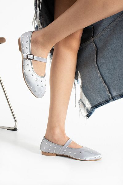 SOLDOY Women's Gray Faux Leather Imported Stone Lined Daily Ballerinas