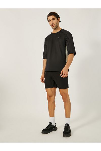 Styli Back Reflector Print Training Shorts with Pockets