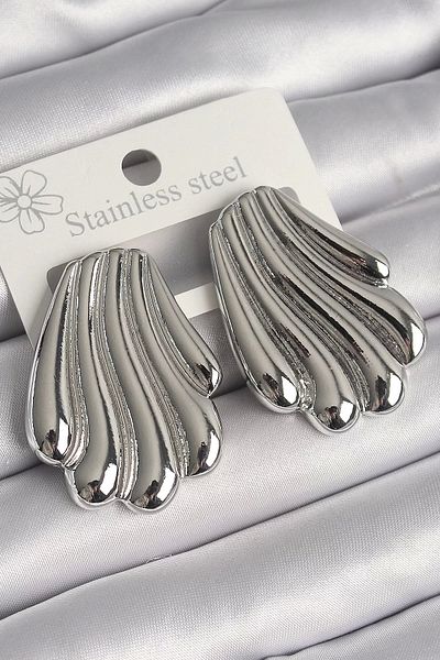 Store أقراط نسائية موديل المحار مطرزة باللون الفضي والنحاسي