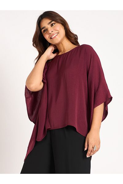 Femmella By Styli بلوزة ساتان برقبة دائرية وحافة غير متماثلة