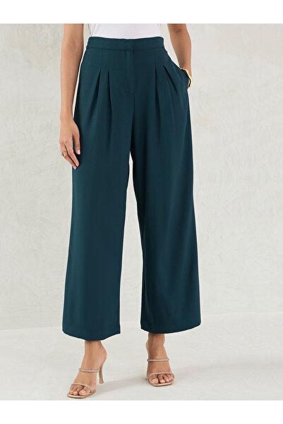 Femmella By Styli Mid Rise Pleated Detail Straight Pants