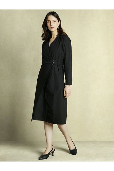 Dennis Lingo By Styli Solid Wrap V-Neck A-Line Midi Dress
