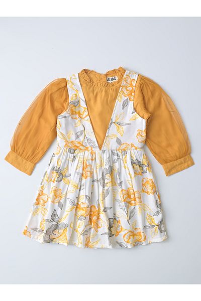 Bella Moda By Styli Floral Print Fit and Flare Balloon Sleeves Dress