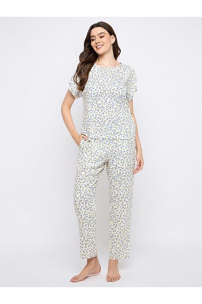 Clovia By Styli Printed Round Neck Top and Pyjama Set