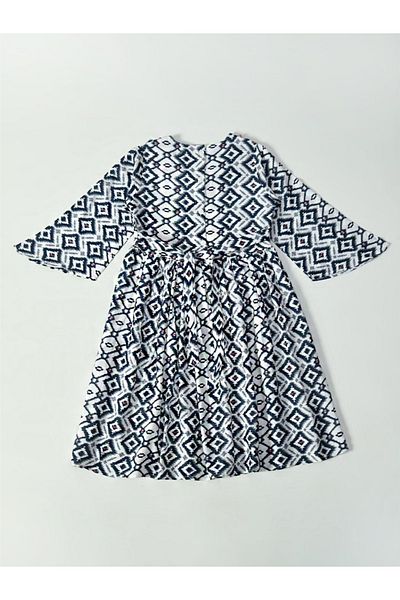 Bella Moda By Styli All-Over Print V Neck Long Sleeves Dress