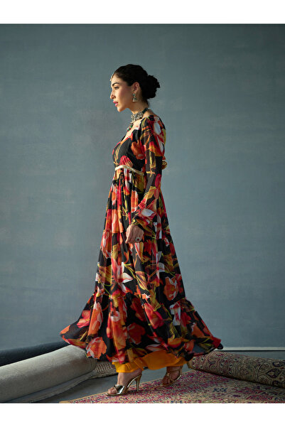 Sassafras By Styli Floral Print Round Neck Tiered Kurta