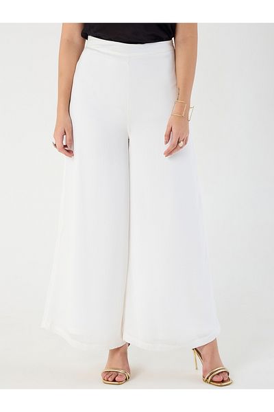 Femmella By Styli Mid Rise Wide Leg Satin Pant