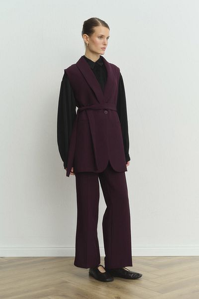 Hooopstore Burgundy Crepe Suit with Shawl Collar Vest