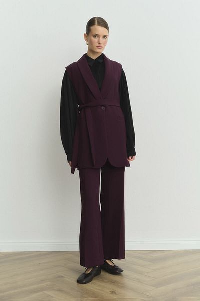 Hooopstore Burgundy Crepe Suit with Shawl Collar Vest