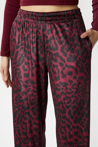 Ritnice Women's Hide Velvet Elastic Waist Pocket Burgundy Leopard Trousers