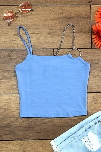 World Fashion Trends 1498 - Μπλε μπλούζα με λεπτομέρεια με ένα λουράκι