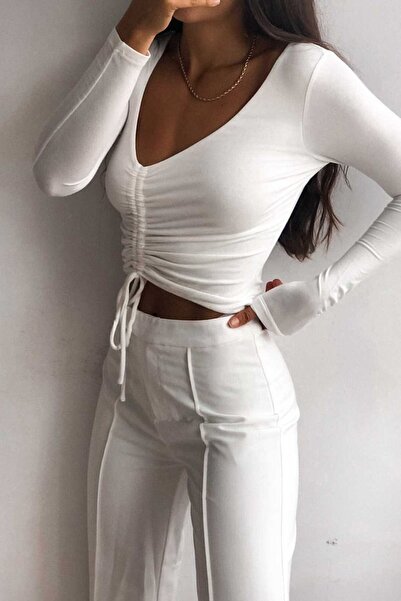 World Fashion Trends 1535 Bluză cu șnur cu decolteu în V