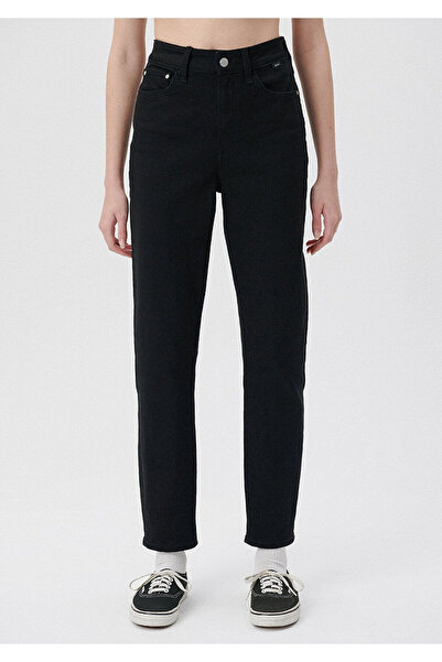 aideen بنطلون جينز نسائي من TommyTom Milano للموسم الجديد، تصميم Ivan Queen، ...