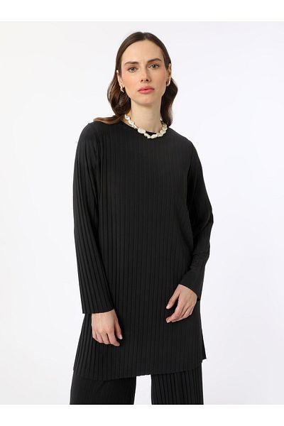 Refka Black Sandy Fabric Pleated Suit