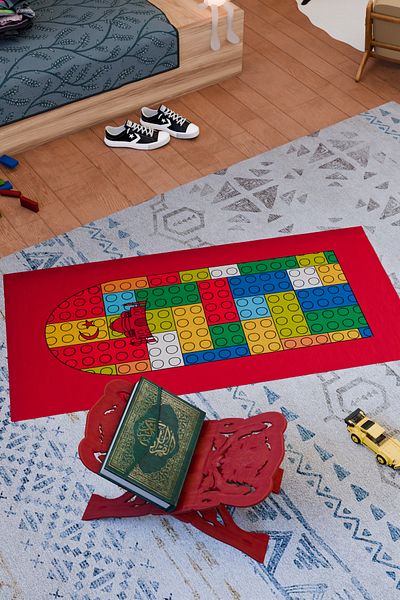Charmbi Special Design Prayer Rug for Children – Non-Slip Base & Colorful Patterns Digital Printing