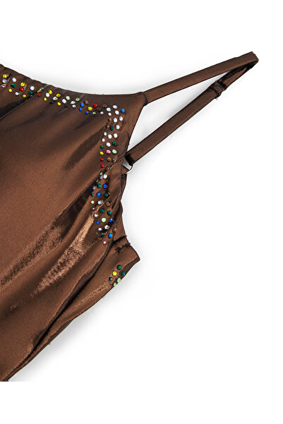 İpekyol Metalik dokulu hotfix baskılı mayo