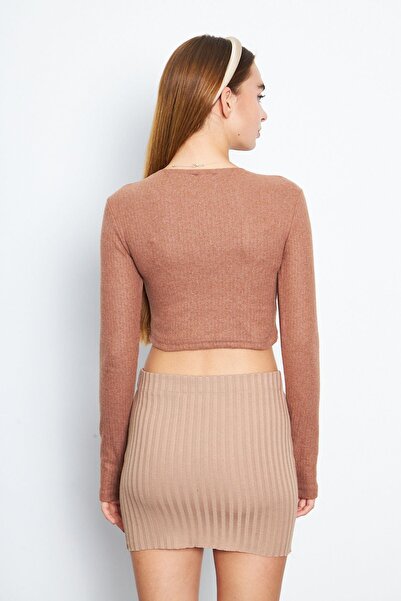 Oyga Γυναικεία μακρυμάνικη μπλούζα με μισό ζιβάγκο από κανέλα