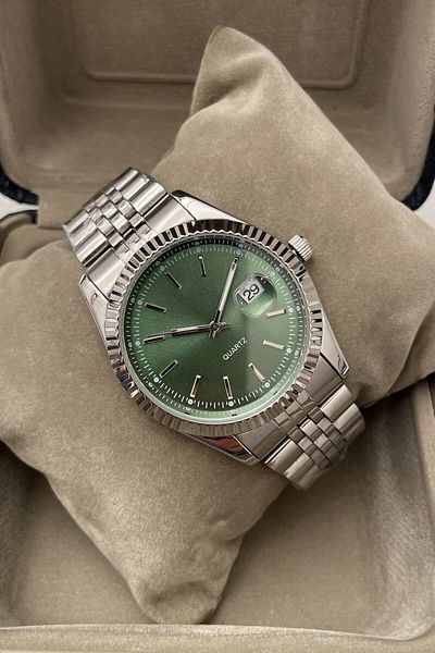 Leerybee Elite Men's Wristwatch with Premium Calendar Kn-11